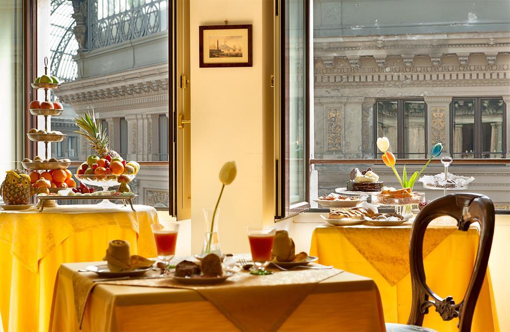 อาร์ต รีสอร์ต แกลเลอเรีย อุมแบร์โต Hotel เนเปิลส์ ร้านอาหาร รูปภาพ