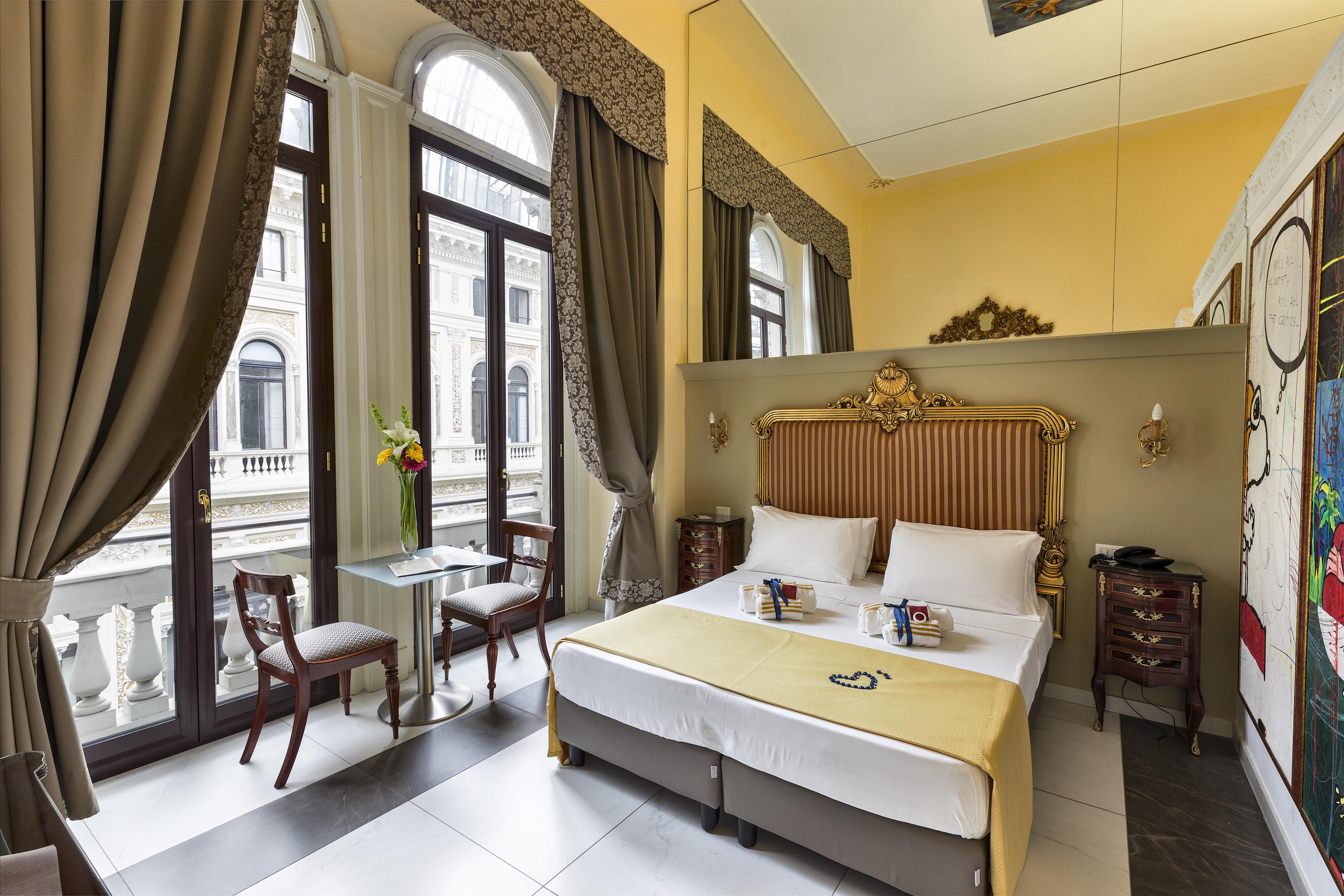 อาร์ต รีสอร์ต แกลเลอเรีย อุมแบร์โต Hotel เนเปิลส์ ภายนอก รูปภาพ