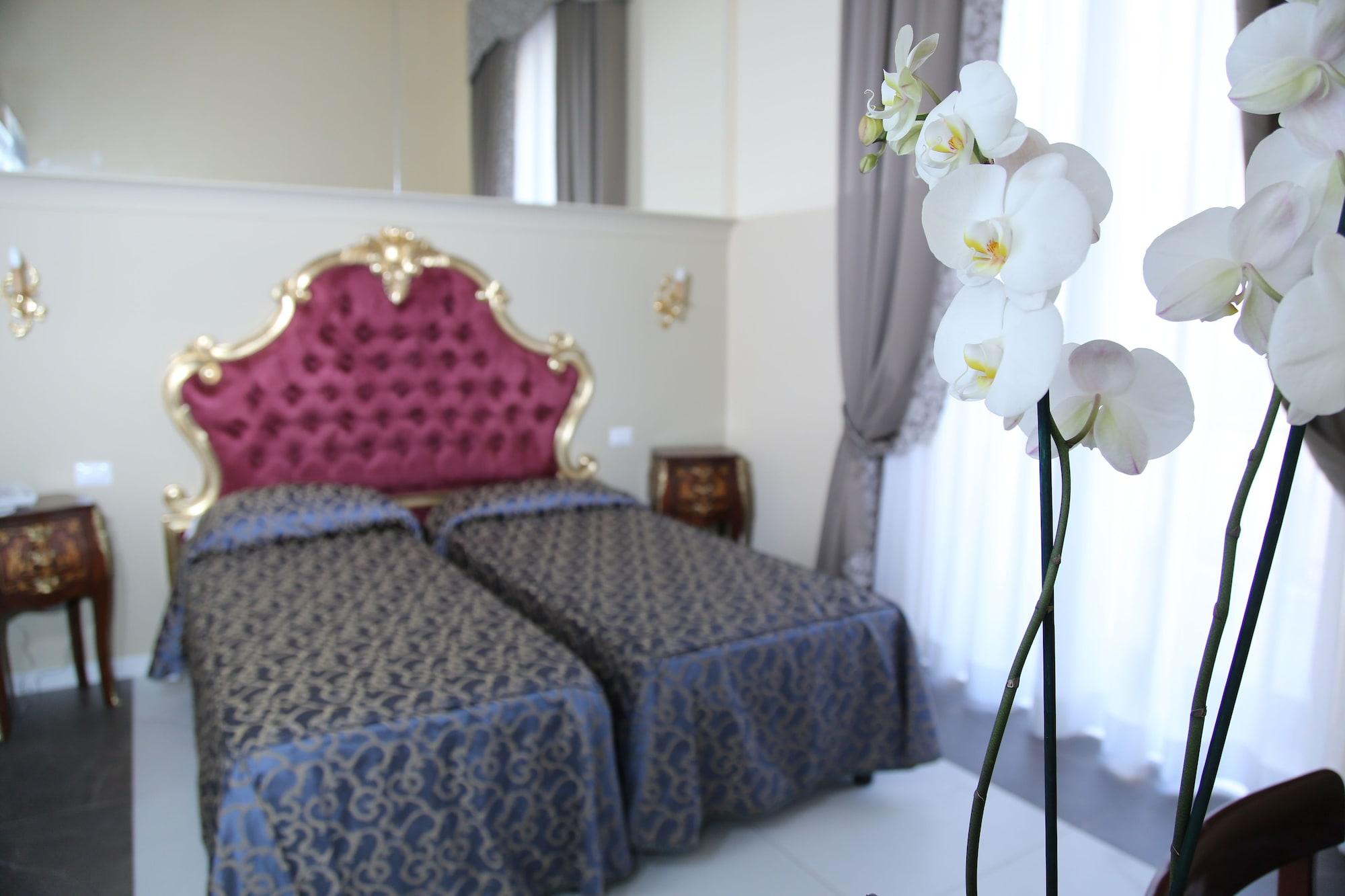 อาร์ต รีสอร์ต แกลเลอเรีย อุมแบร์โต Hotel เนเปิลส์ ภายนอก รูปภาพ