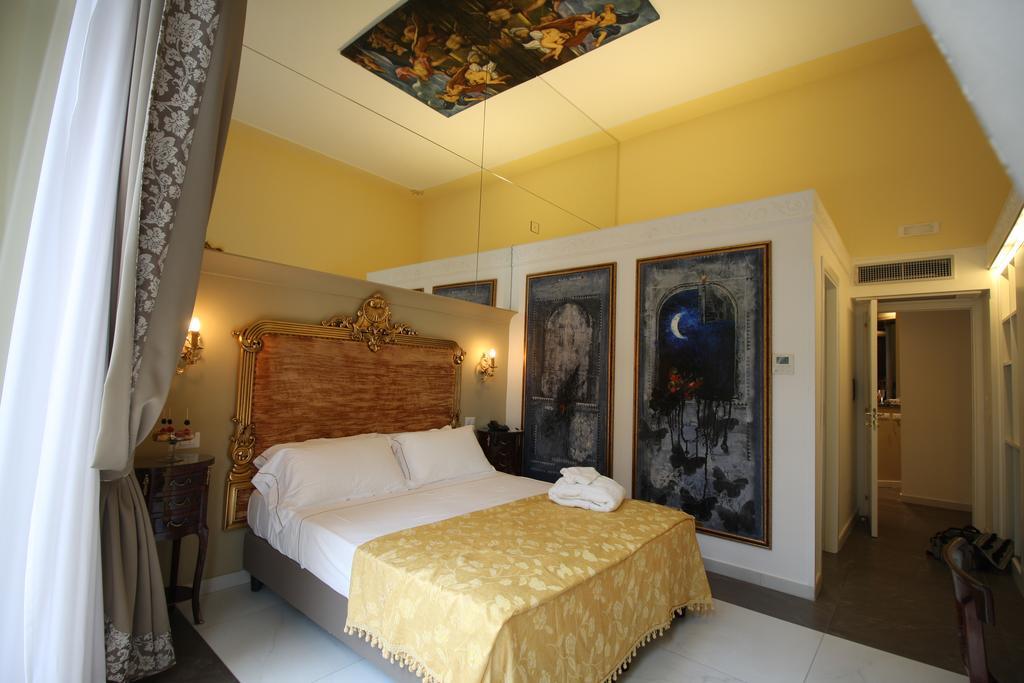 อาร์ต รีสอร์ต แกลเลอเรีย อุมแบร์โต Hotel เนเปิลส์ ภายนอก รูปภาพ
